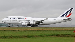 Photo with serial 25600 - Boeing 747-428