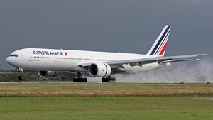 Photo of F-GZNP - Boeing 777-328(ER) operated by Air France