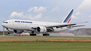F-GSPQ - Boeing 777-228(ER)