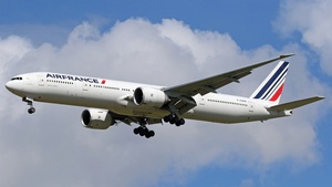 F-GZNI - Boeing 777-328(ER)