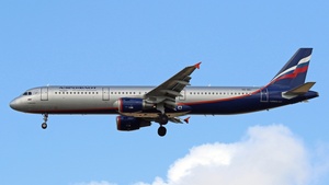 Photo of VQ-BEI - Airbus A321-211 operated by Aeroflot