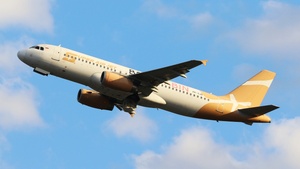 Photo of PK-SJD - Airbus A320-232 operated by Super Air Jet