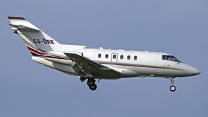Photo of CS-DRR - Hawker Beechcraft 800XPi operated by NetJets Europe