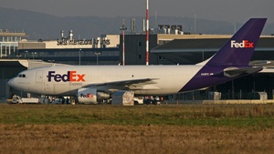 Photo of N451FE - Airbus A310-222(F) operated by FedEx