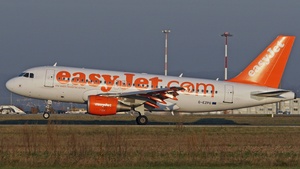 Photo of G-EZPG - Airbus A319-111 operated by easyJet
