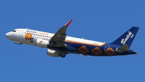 PK-LUF - Airbus A320-214