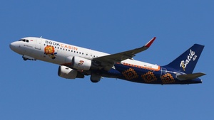 PK-LUP - Airbus A320-214