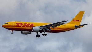 Photo of D-AZMN - Airbus A300B4-622R(F) operated by European Air Transport