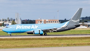 Photo with serial 32773 - Boeing 737-86Q(SF)