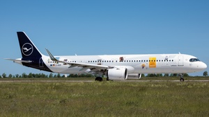 Photo of D-AIEM - Airbus A321-271NX operated by Lufthansa