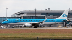 Photo of PH-EZP - Embraer ERJ-190STD operated by KLM Cityhopper