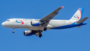 Photo of RA-73807 - Airbus A320-214 operated by Ural Airlines