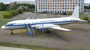 Photo of DM-STA - Ilyushin Il-18V operated by Deutsche Lufthansa