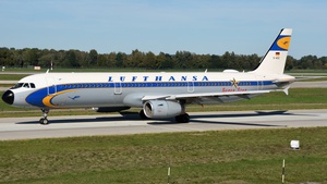 Photo of D-AISZ - Airbus A321-231 operated by Lufthansa