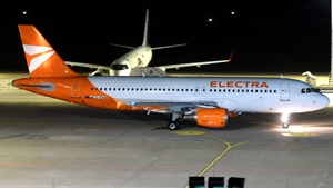 Photo of LZ-EAH - Airbus A320-214 operated by Electra Airways