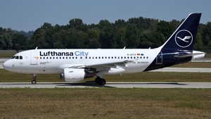 Photo of D-ASTX - Airbus A319-112 operated by Lufthansa City Airlines