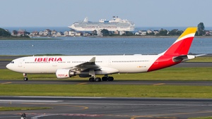 EC-LXK - Airbus A330-302