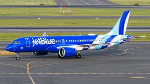 Photo of N3251J - Airbus A220-300 operated by jetBlue Airways