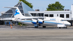 Photo of C-FSRJ - British Aerospace Avro RJ100 operated by Summit Air