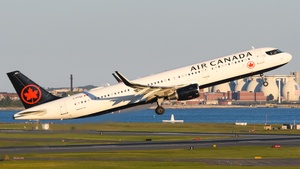 Photo of C-FFGZ - Airbus A321-211 operated by Air Canada