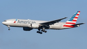 Photo of N762AN - Boeing 777-223(ER) operated by American Airlines