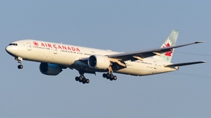 Photo of C-FKAU - Boeing 777-333(ER) operated by Air Canada