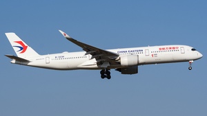Photo of B-323H - Airbus A350-941 operated by China Eastern Airlines