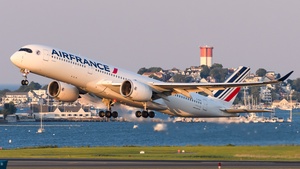 Photo of F-HUVE - Airbus A350-941 operated by Air France
