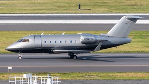 Photo of N367PL - Bombardier Challenger 604 operated by Private