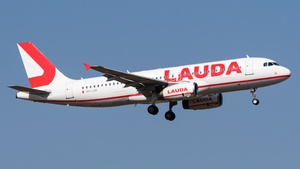 Photo of 9H-LOM - Airbus A320-232 operated by Lauda Europe
