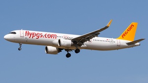 Photo of TC-RBH - Airbus A321-251NX operated by Pegasus Airlines