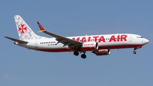 Photo of 9H-VUC - Boeing 737 MAX 8-200 operated by Malta Air