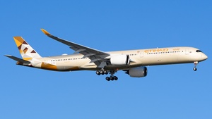 Photo of A6-XWG - Airbus A350-1041 operated by Etihad Airways