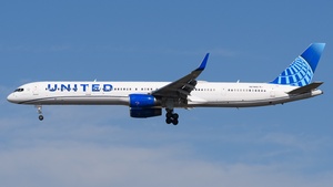 Photo with serial 32814 - Boeing 757-324