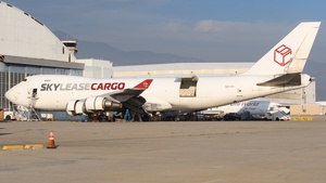 Photo of N903AR - Boeing 747-428F(ER) operated by Sky Lease Cargo