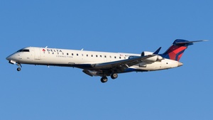 Photo of N776SK - Bombardier CRJ-701ER operated by Delta Connection (opb SkyWest Airlines)