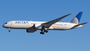 Photo of N24972 - Boeing 787-9 Dreamliner operated by United Airlines