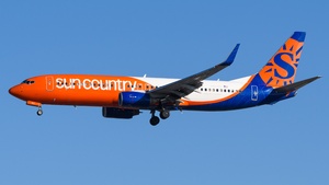 Photo of N833SY - Boeing 737-8KN operated by Sun Country Airlines