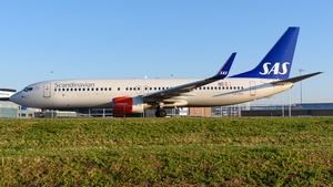 Photo of LN-RGA - Boeing 737-86N operated by SAS Scandinavian Airlines