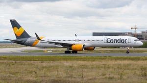 Photo of D-ABOM - Boeing 757-330 operated by Condor
