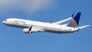 Photo of N69824 - Boeing 737-924(ER) operated by United Airlines