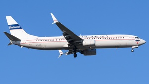 Photo of N75435 - Boeing 737-924(ER) operated by United Airlines