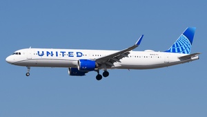 Photo of N14531 - Airbus A321-271NX operated by United Airlines