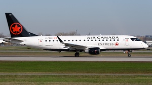 Photo of C-FEKH - Embraer ERJ-175SU operated by Air Canada Express (opb Sky Regional Airlines)