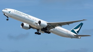 Photo of B-KQC - Boeing 777-367(ER) operated by Cathay Pacific Airways