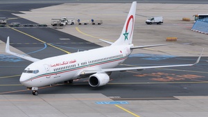 Photo of CN-ROB - Boeing 737-8B6 operated by Royal Air Maroc