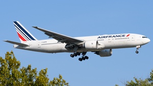Photo of F-GSPM - Boeing 777-228(ER) operated by Air France