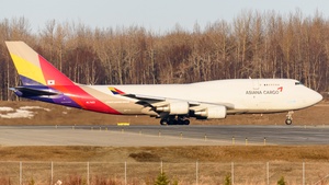 Photo of HL7423 - Boeing 747-48E(BDSF) operated by Asiana Cargo