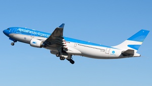 Photo of LV-FVI - Airbus A330-202 operated by Aerolíneas Argentinas