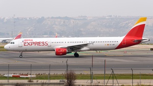 Photo of EC-JDR - Airbus A321-213 operated by Iberia Express